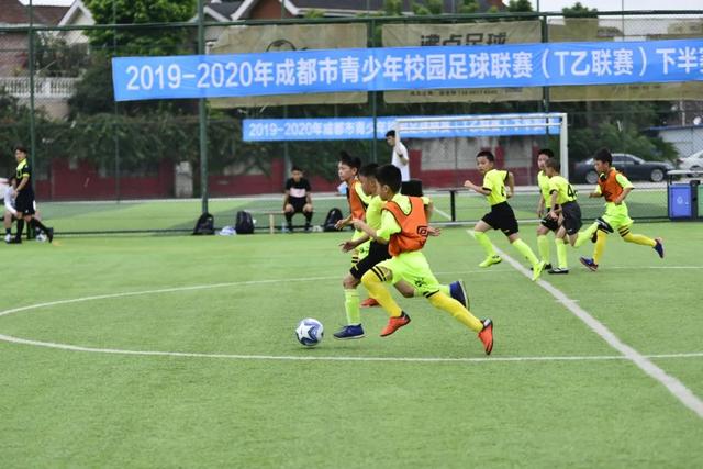 穆里尼奥回归首战，皇马补时绝杀2-1击败西班牙人