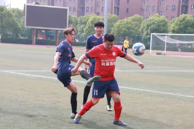 23届新秀仅文班亚马获提前顶薪，媒体：球队续约更谨慎